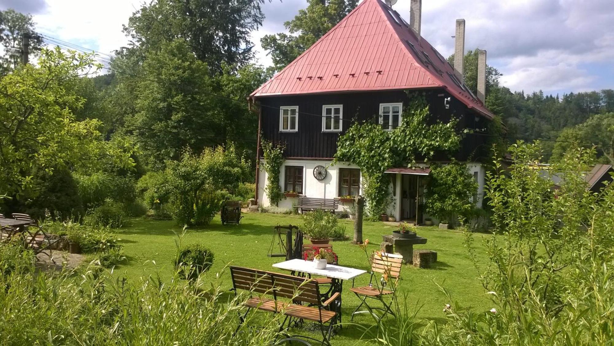 Pension Laura Chřibská Extérieur photo